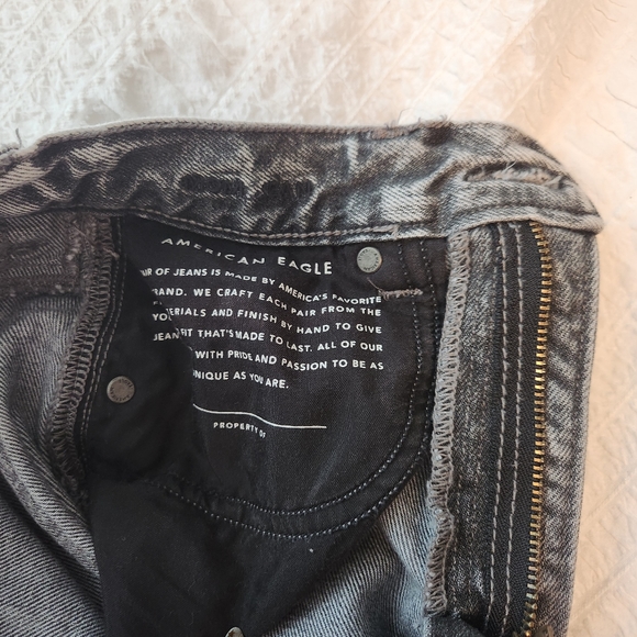 American Eagle Straight leg Distressed Grey Jeans Size 0 - Picture 11 of 12
